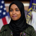 Xildhibaan Ilhaan Cumar oo shir jaraa'id ku qabanaysa xarunta Congress-ka Mareykanka