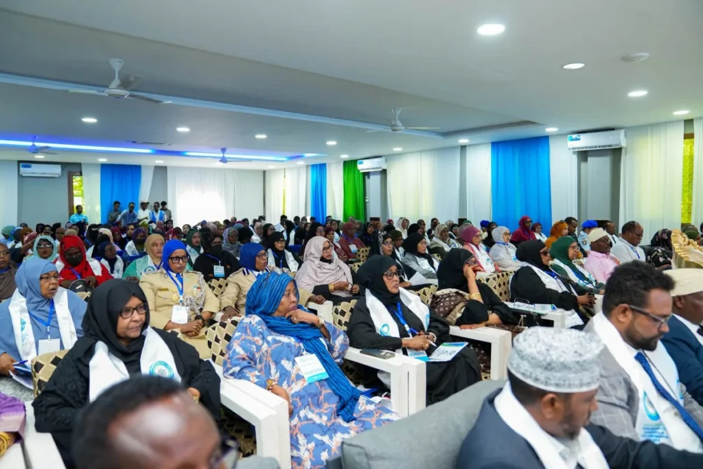 Madaxweyne Siciid Deni oo furaya Shirweynaha Haweenka Puntland 2026 ee Garoowe