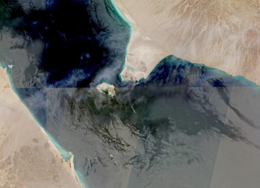Sawir dayax-gacmeed muujinaya marinka Bab al-Mandeb ee isku xira Badda Cas iyo Gacanka Cadmeed