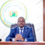Xildhibaannada Baarlamaanka Koonfur Galbeed oo ku jira kulankii lagu ansixiyey guddiyada