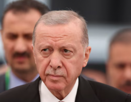 Baarlamaanka Turkiga oo ansixiyey muddo-kordhinta ciidamada Turkiga ee Soomaaliya