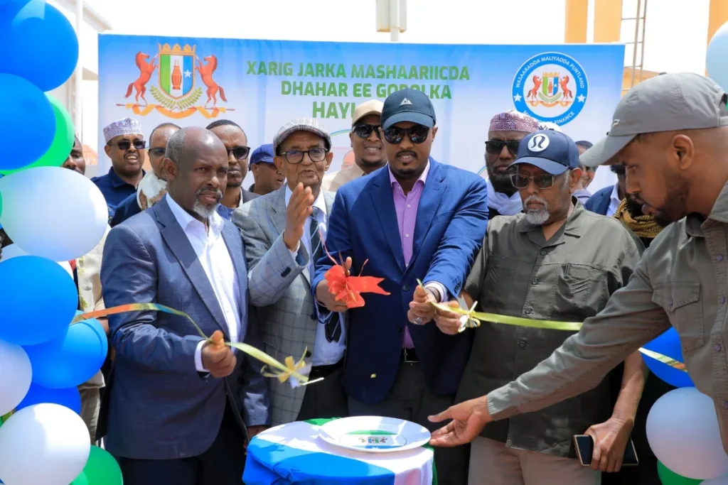 Mas’uuliyiinta Puntland oo furaya xarumaha cusub ee adeegyada dowladda ee Dhahar