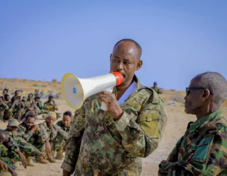 Jeneraal Jimcaale Jaamac Takar oo hoggaamiya ciidamada Danab ee Puntland